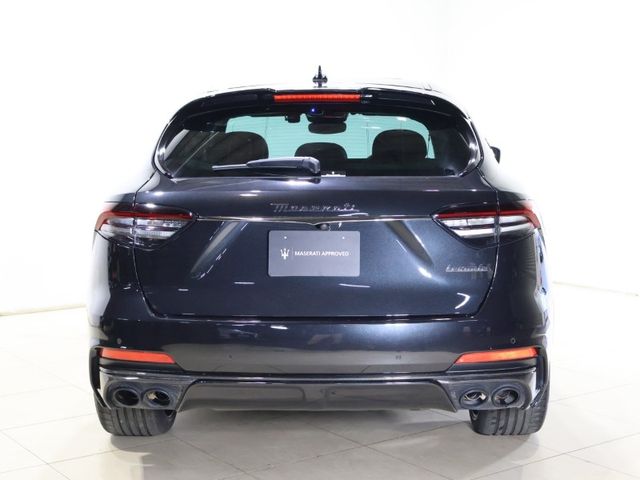 MASERATI MASERATI Levante 2021