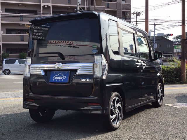 DAIHATSU TANTO CUSTOM 2019