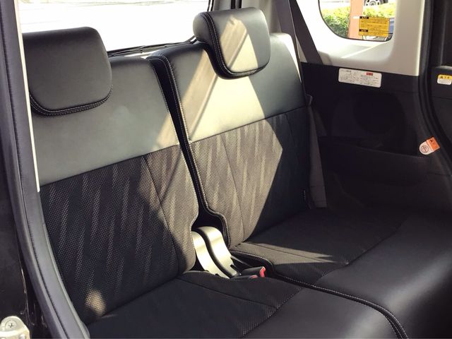 DAIHATSU TANTO CUSTOM 2019