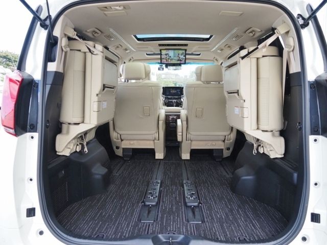 TOYOTA ALPHARD hybrid 4WD 2021