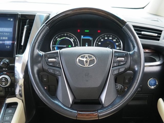 TOYOTA ALPHARD hybrid 4WD 2021