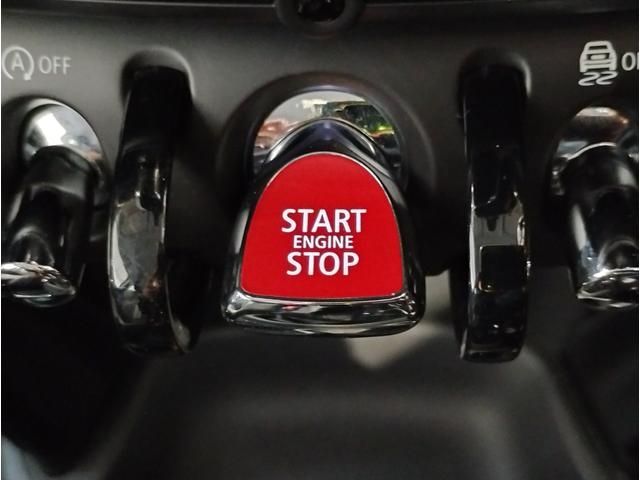 BMW MINI COOPER SD 2020