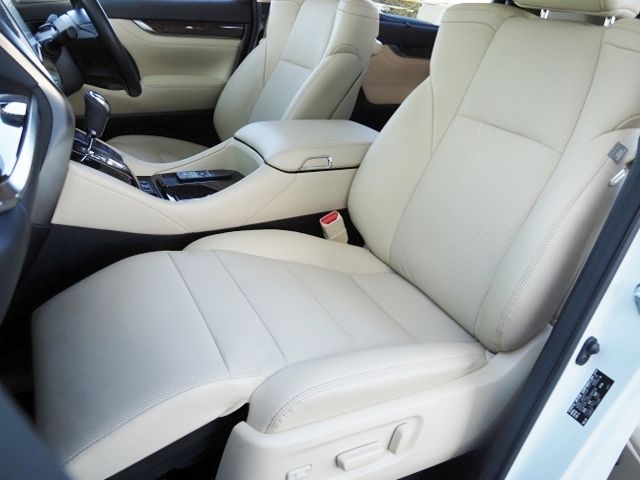 TOYOTA ALPHARD 4WD 2018