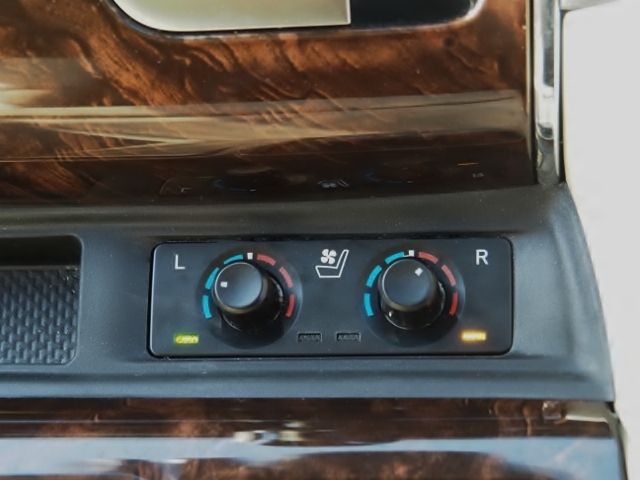 TOYOTA ALPHARD 4WD 2018