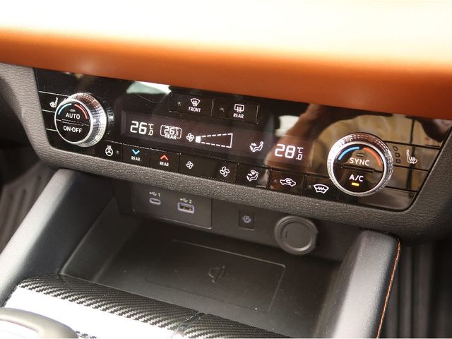 MITSUBISHI OUTLANDER PHEV 2022