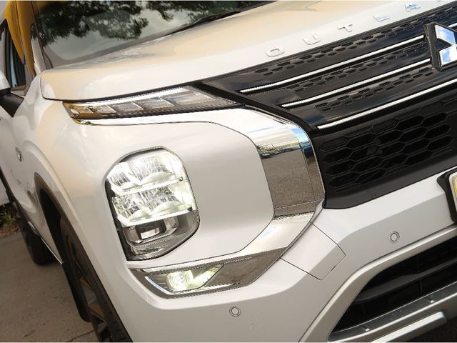 MITSUBISHI OUTLANDER PHEV 2022