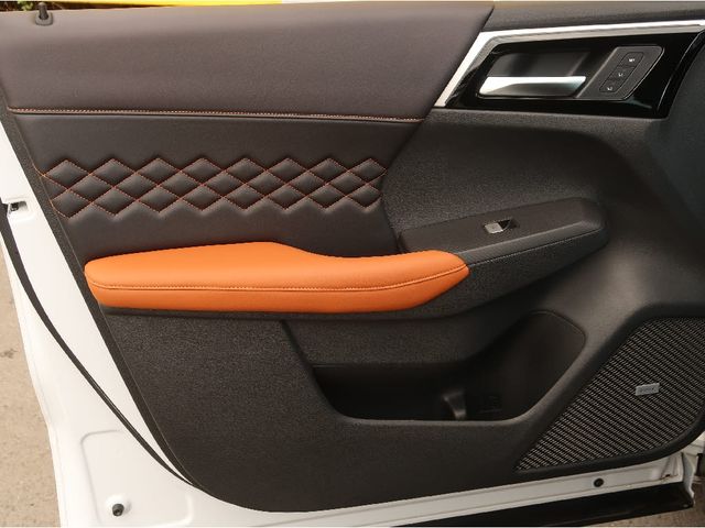 MITSUBISHI OUTLANDER PHEV 2022