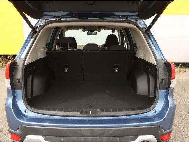 SUBARU FORESTER 2019