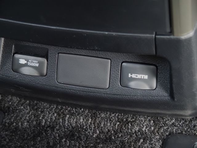 TOYOTA ALPHARD hybrid 4WD 2021