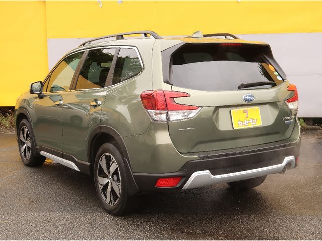 SUBARU FORESTER 2018