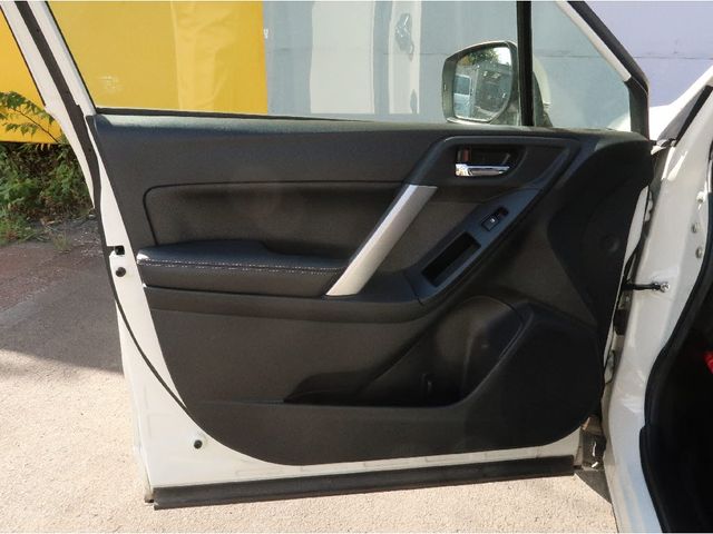 SUBARU FORESTER 2014