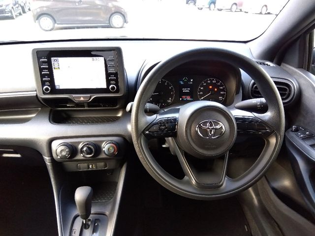 TOYOTA YARIS 2022