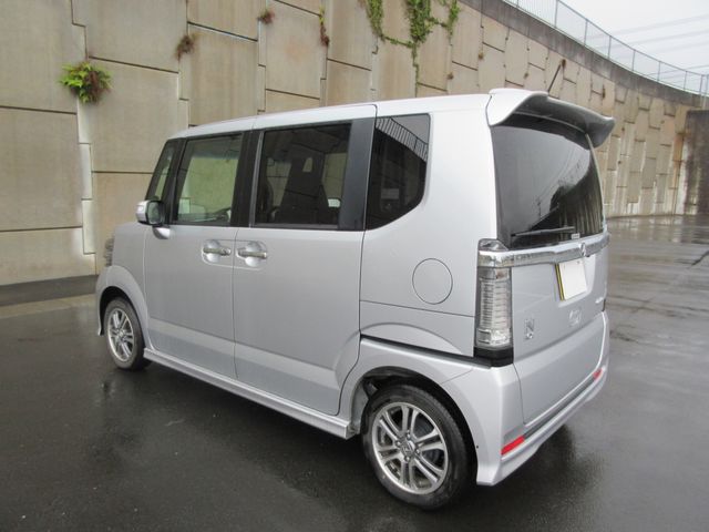HONDA N BOX CUSTOM 2015