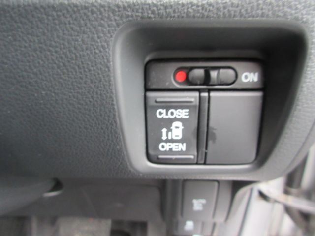 HONDA N BOX CUSTOM 2015