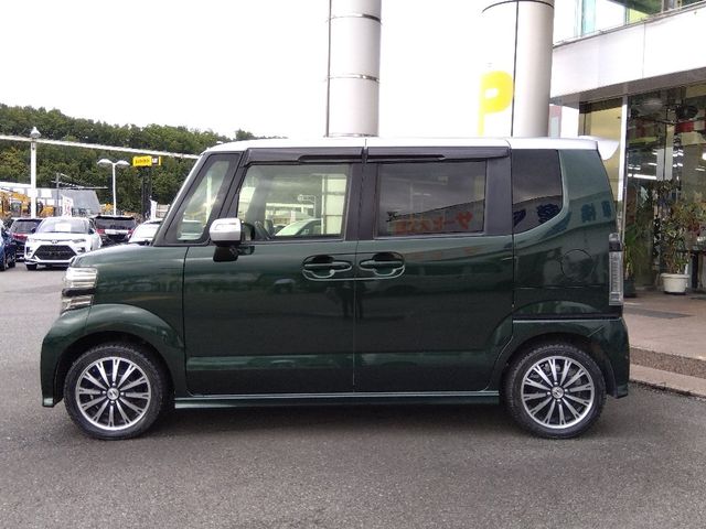 HONDA N BOX CUSTOM 2016