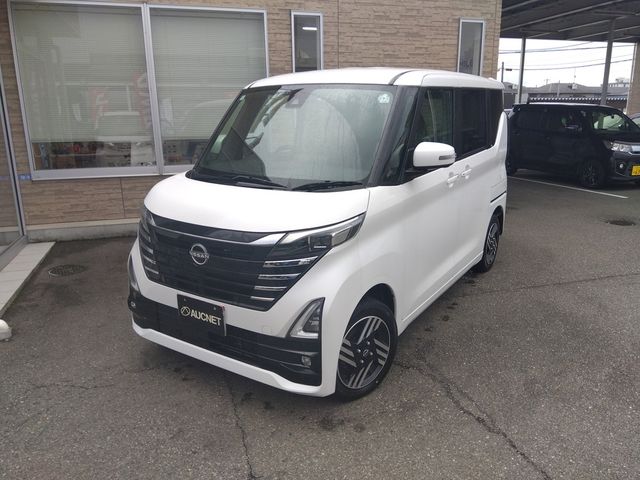 NISSAN ROOX 4WD 2023
