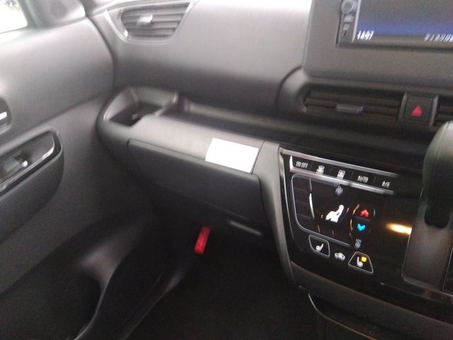 NISSAN ROOX 4WD 2023