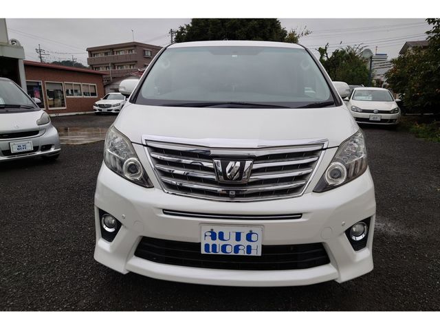 TOYOTA ALPHARD 2012