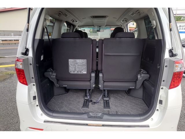 TOYOTA ALPHARD 2012