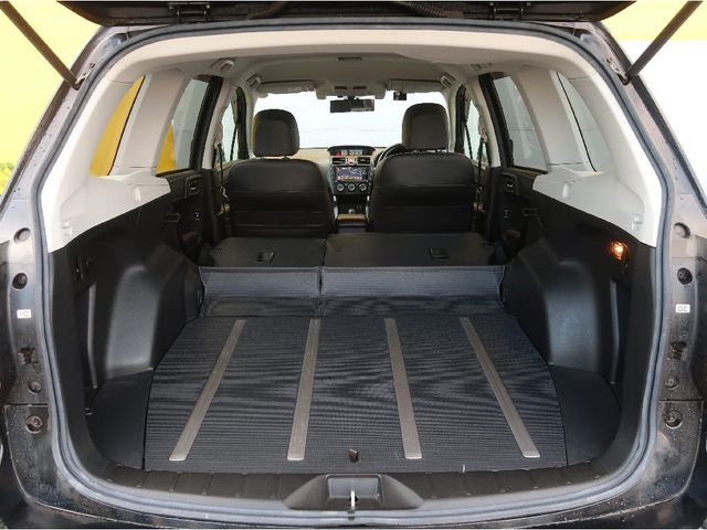 SUBARU FORESTER 2014