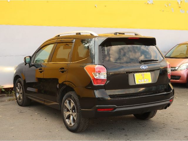 SUBARU FORESTER 2014