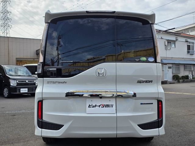 HONDA STEPWAGON SPADA HYBRID 2019