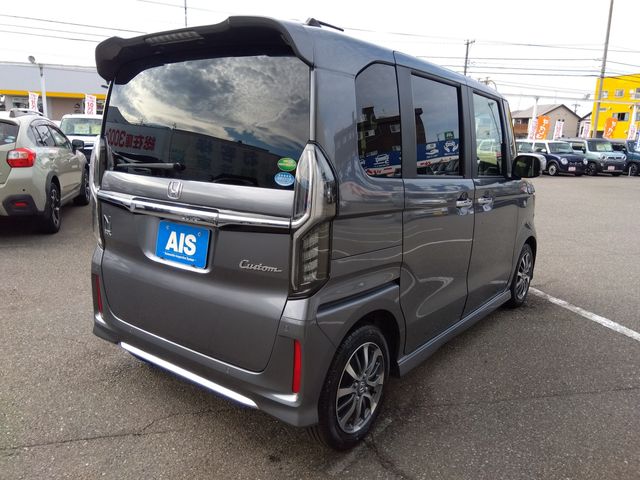 HONDA N BOX CUSTOM 2021