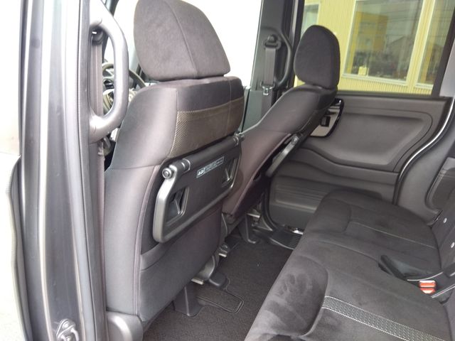 HONDA N BOX CUSTOM 2021