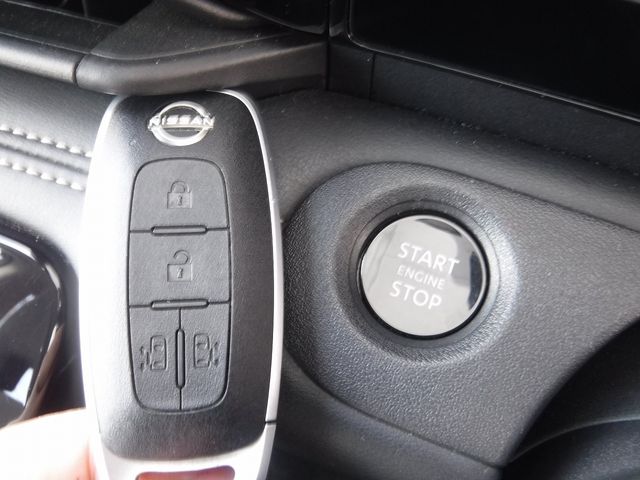 NISSAN SERENA  WG 4WD 2023