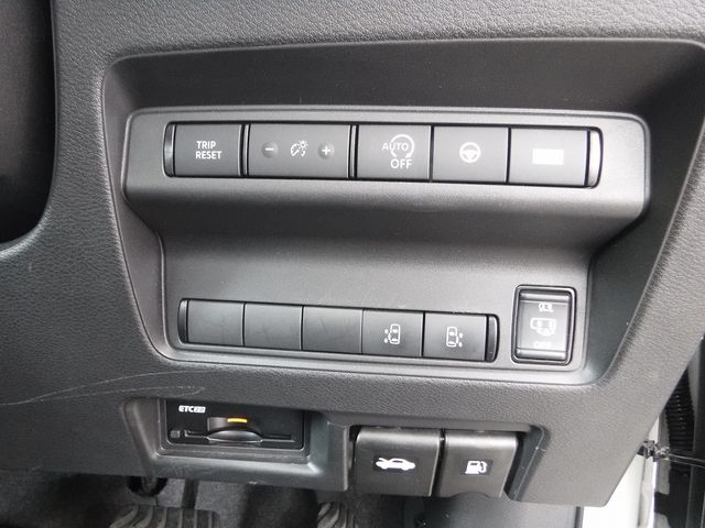 NISSAN SERENA  WG 4WD 2023