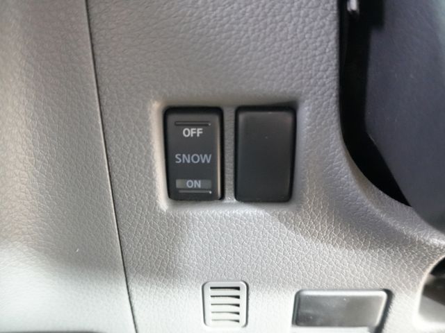 NISSAN NV350 CARAVAN 2018