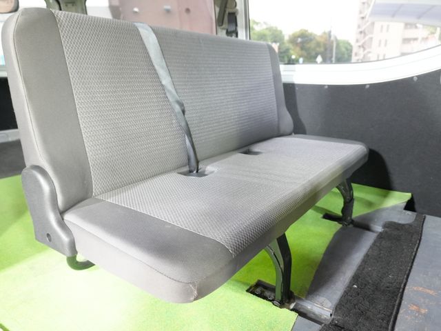 NISSAN NV350 CARAVAN 2018