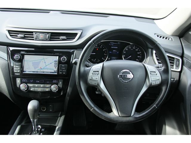 NISSAN X-TRAIL 4WD 2015