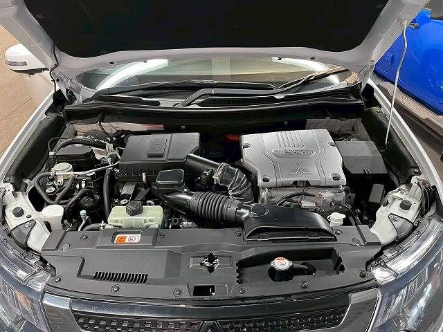 MITSUBISHI OUTLANDER PHEV 2019