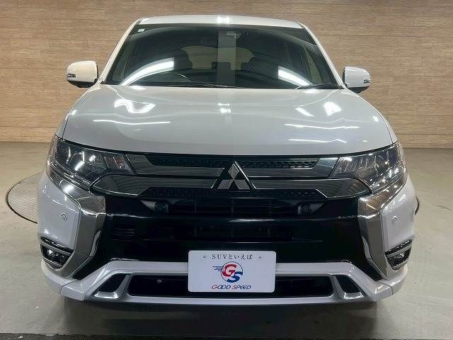 MITSUBISHI OUTLANDER PHEV 2019