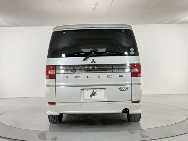 MITSUBISHI DELICA D:5 2WD 2012