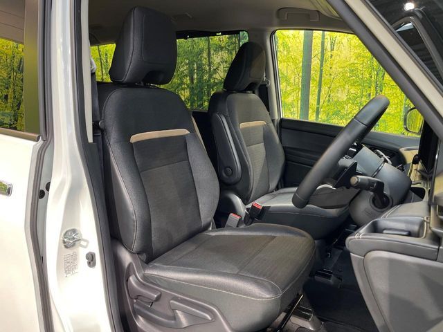 NISSAN SERENA  WG 2023