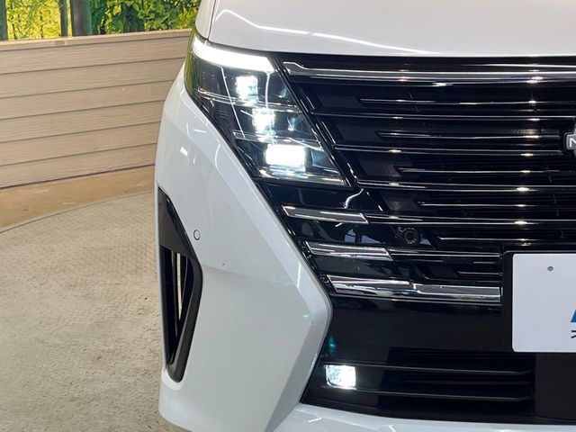 NISSAN SERENA  WG 2023