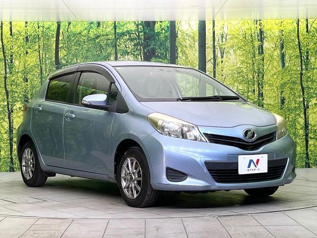 TOYOTA VITZ 2012