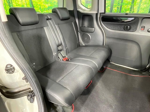 HONDA N BOX CUSTOM 2015