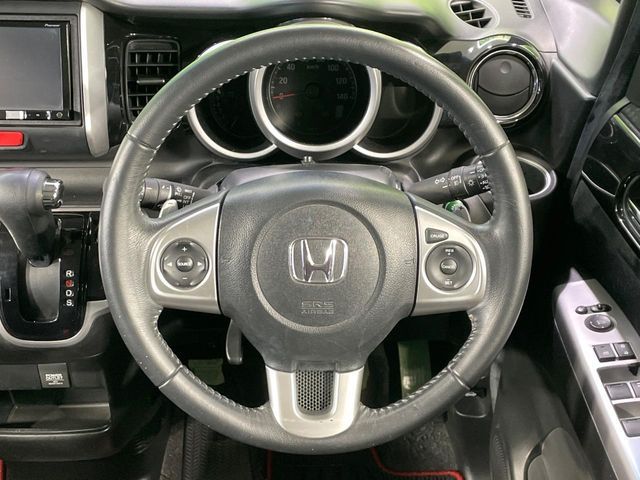 HONDA N BOX CUSTOM 2015