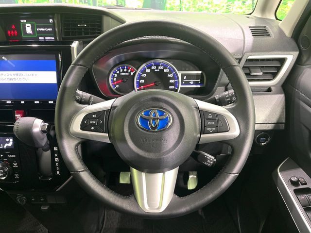 TOYOTA ROOMY 2019