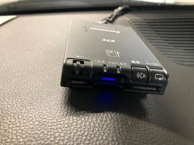 TOYOTA HARRIER 2WD 2022