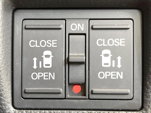 HONDA N BOX CUSTOM 2022