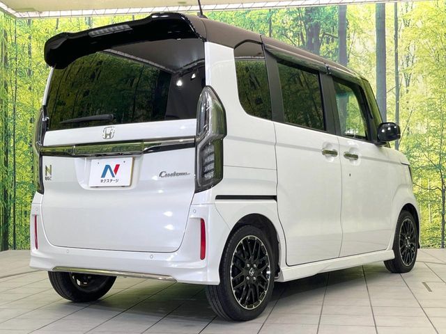 HONDA N BOX CUSTOM 2022
