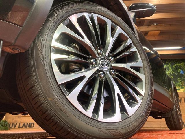 TOYOTA YARIS CROSS 2023