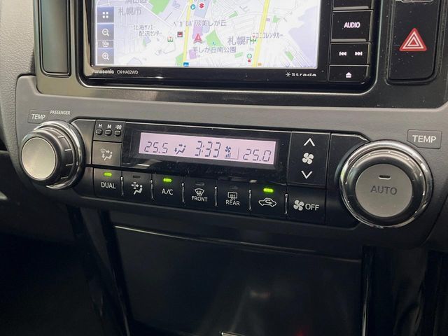 TOYOTA LANDCRUISER PRADO 2015