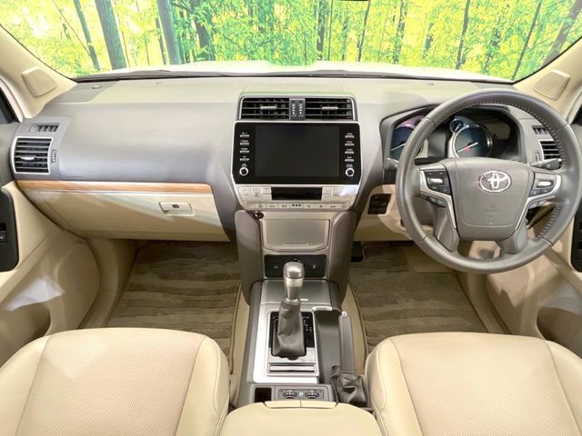 TOYOTA LANDCRUISER PRADO 2023