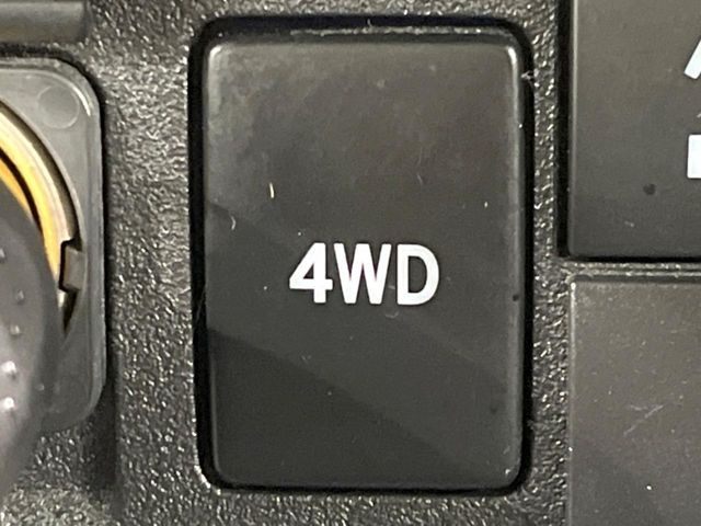 DAIHATSU HIJET truck 4WD 2022