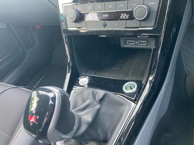 VOLKSWAGEN VOLKSWAGEN T-Cross 2021